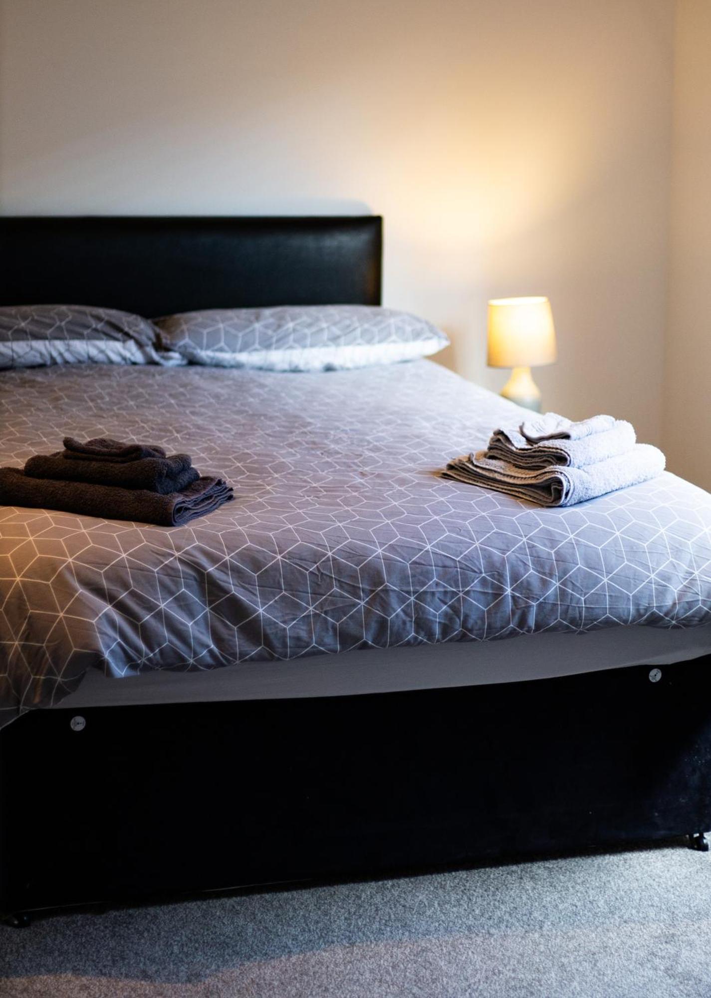 Beach Front Hideaway, Caswell Bay Swansea