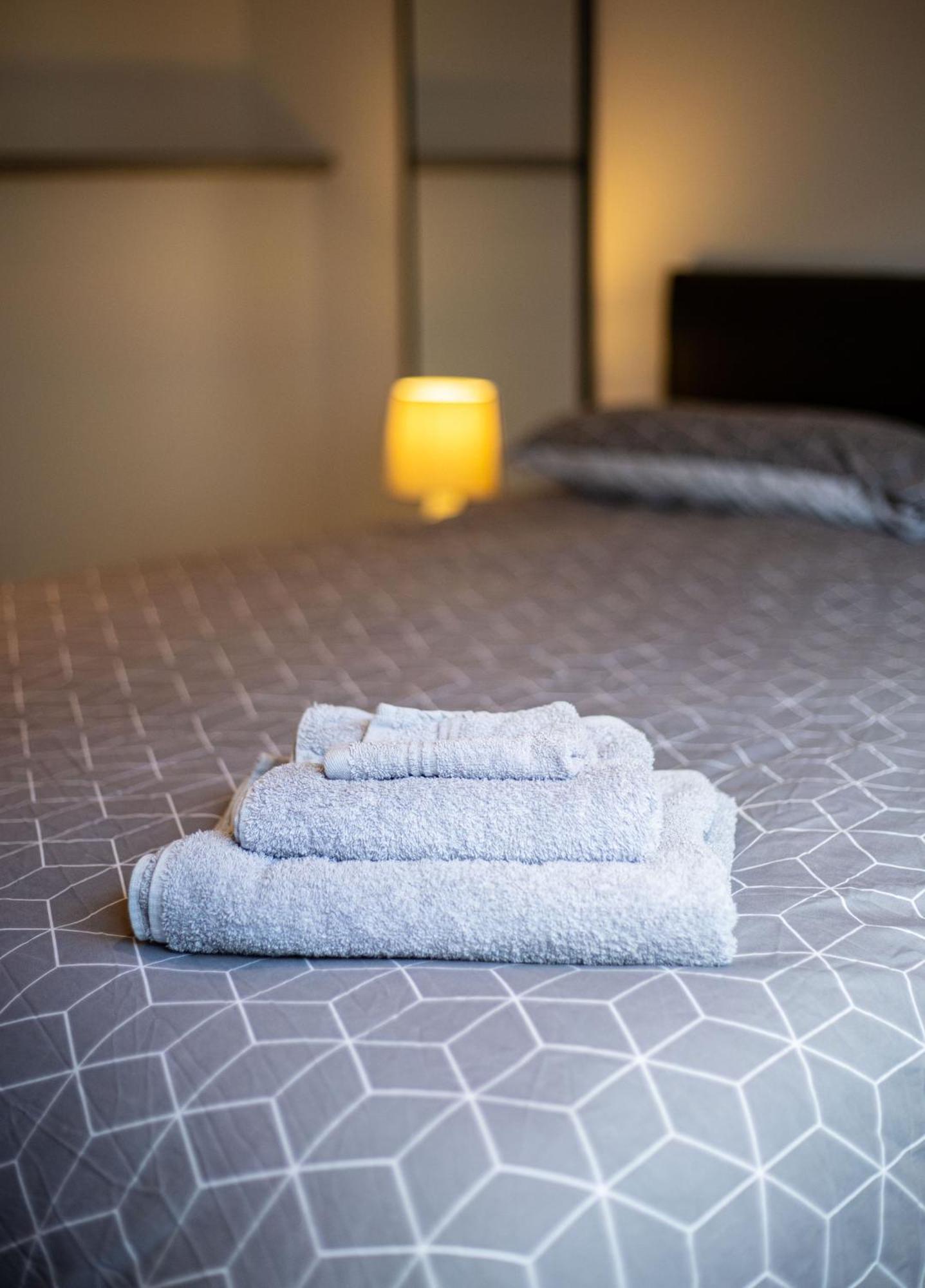Apartment Beach Front Hideaway, Caswell Bay *