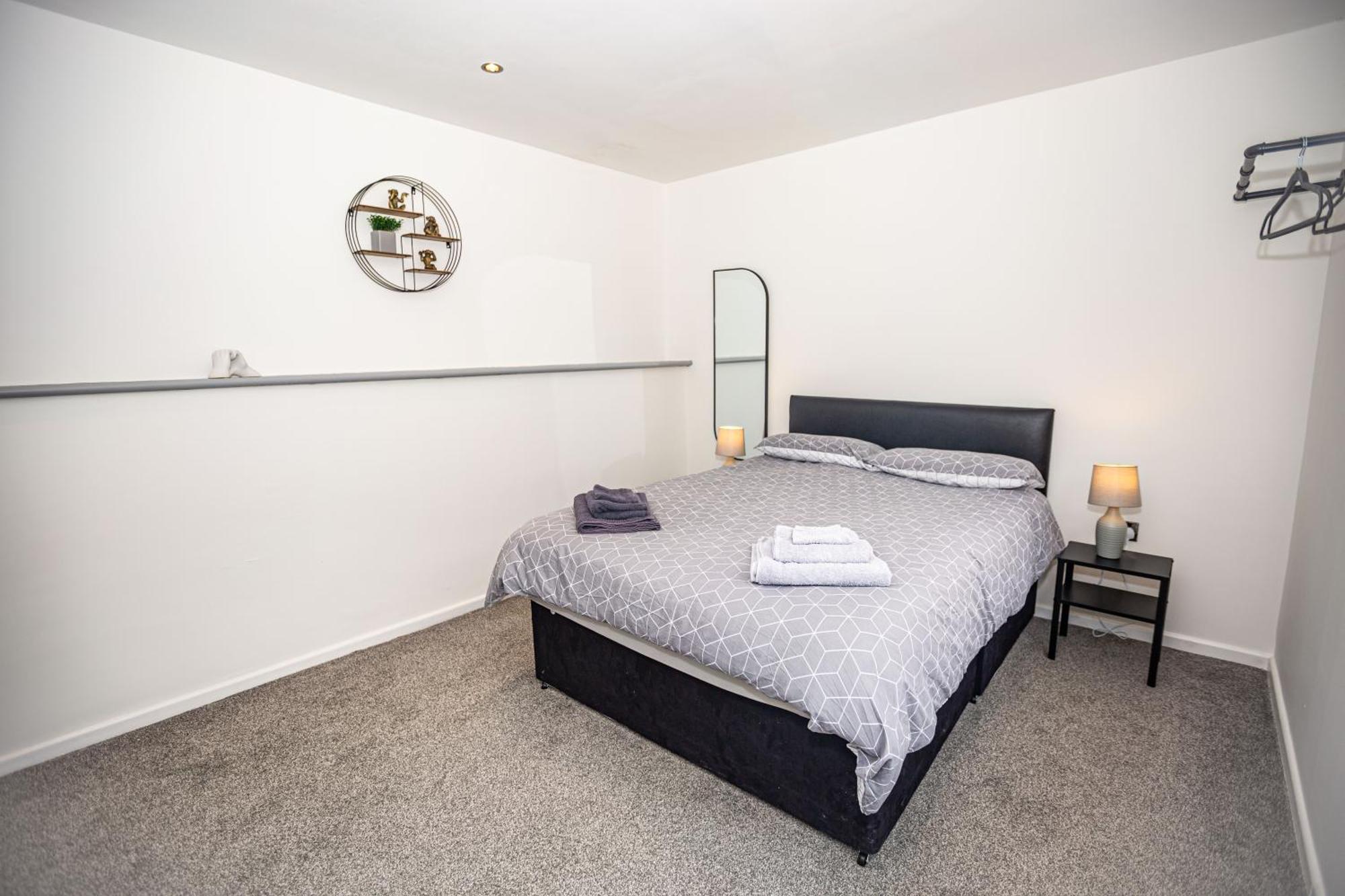 Beach Front Hideaway, Caswell Bay